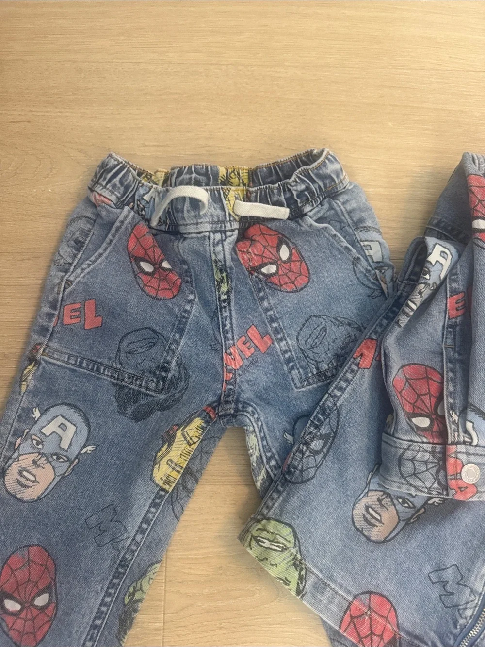 H&M marvel set 3T mint condition set